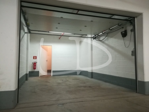 Box Cave Howald 05.jpg